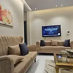 Summo Apartments شقه
